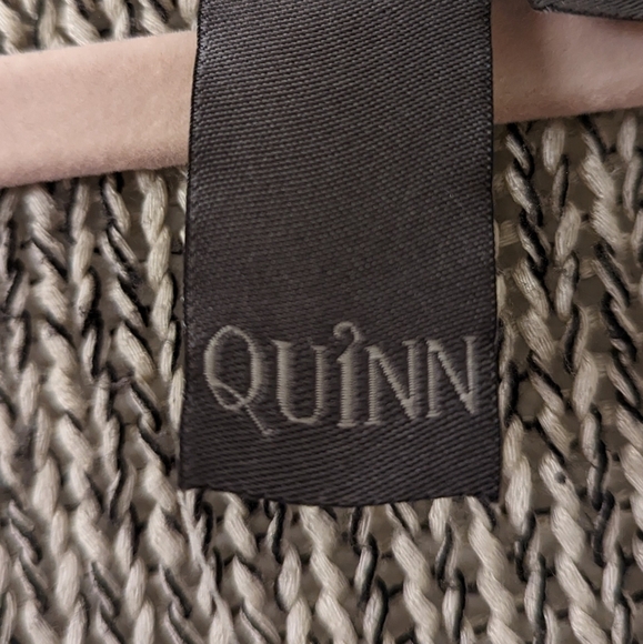 𝅺quinn Scoop Neck Grey Pullover Zipper Accent Sweater size large - Picture 5 of 6